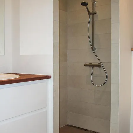 Apartment Awesome In With Wifi *